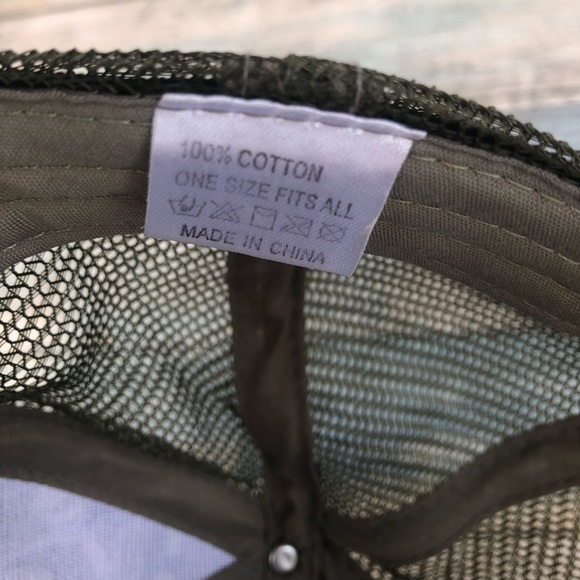 John Deere Trucker Cap - Picture 5 of 6